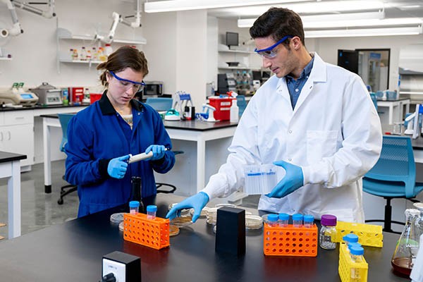 Villanova Launches Bachelor of Science in Biomedical Engineering A student and a professor in an engineering lab.