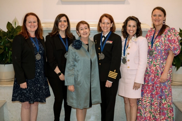 ALUMNI MEDALLION RECIPIENTS ALUMNI MEDALLION RECIPIENTS