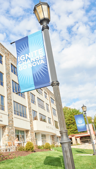 Bartley Hall, Exchange Entrance