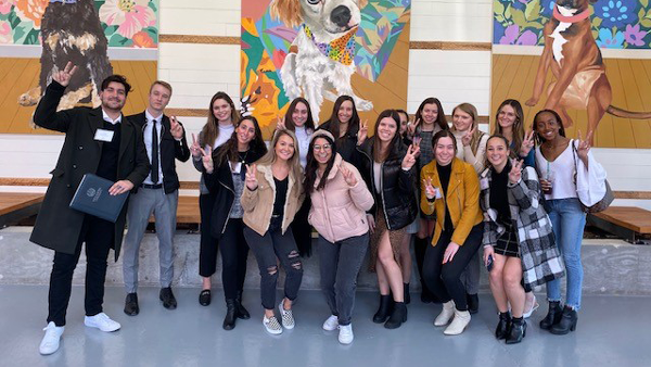 students at Urban Outfitters